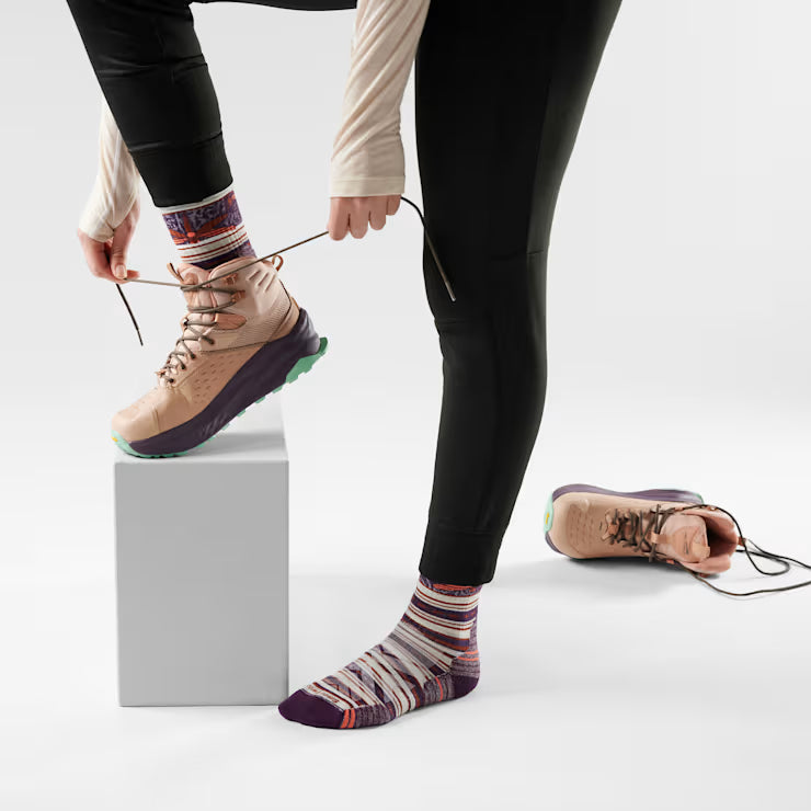 Smartwool Women's Hike Dragon Stitch Mid Crew Socks - Image 2