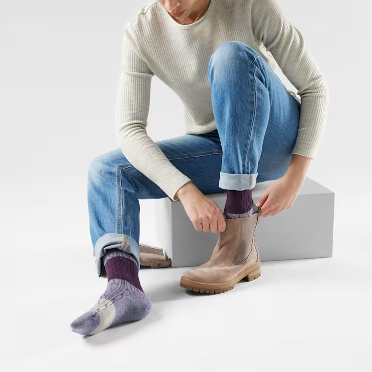 Smartwool Women's Everyday Color Block Cable Crew Socks - Image 2