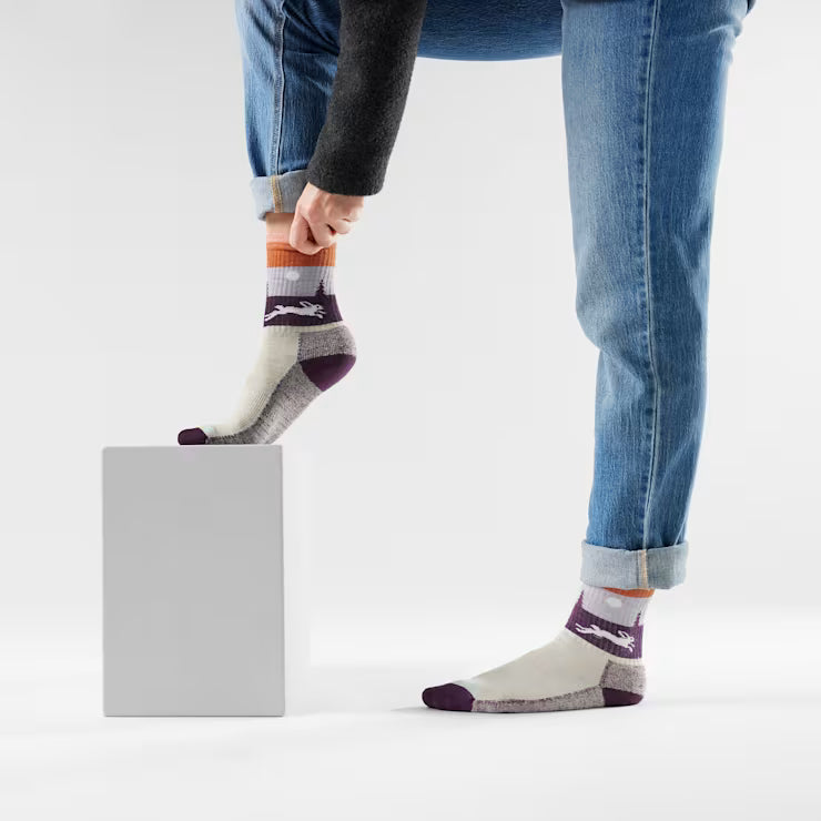 Smartwool Everyday Hare Chase Crew Socks - Image 2