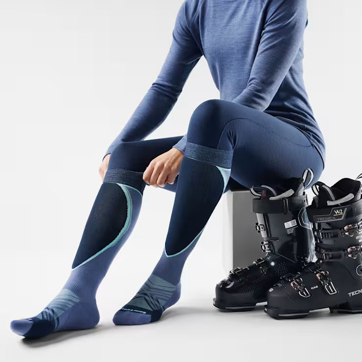 Smartwool Women's Ski Extra Stretch Over The Calf Socks - Image 2