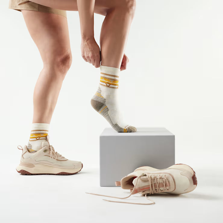 Smartwool Women's Hike Zig Zag Valley Mid Crew Socks - Image 2