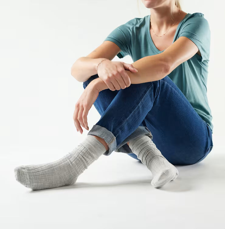 Smartwool Women's Everyday Slouchy Rib Tall Crew Socks - Image 2
