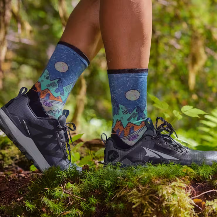 Smartwool Women's Trail Run Mountain Print Crew Socks - Image 3