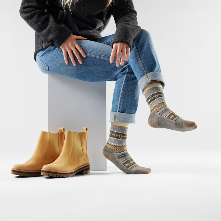 Smartwool Everyday Cozy Snowed In Sweater Crew Socks - Image 2
