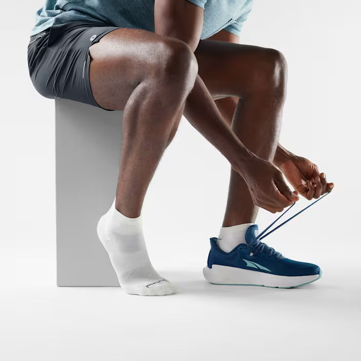 Smartwool Run Ankle Socks - Image 2